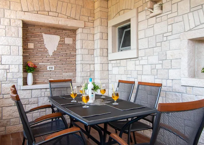 Mateo * Rovinjsko Selo